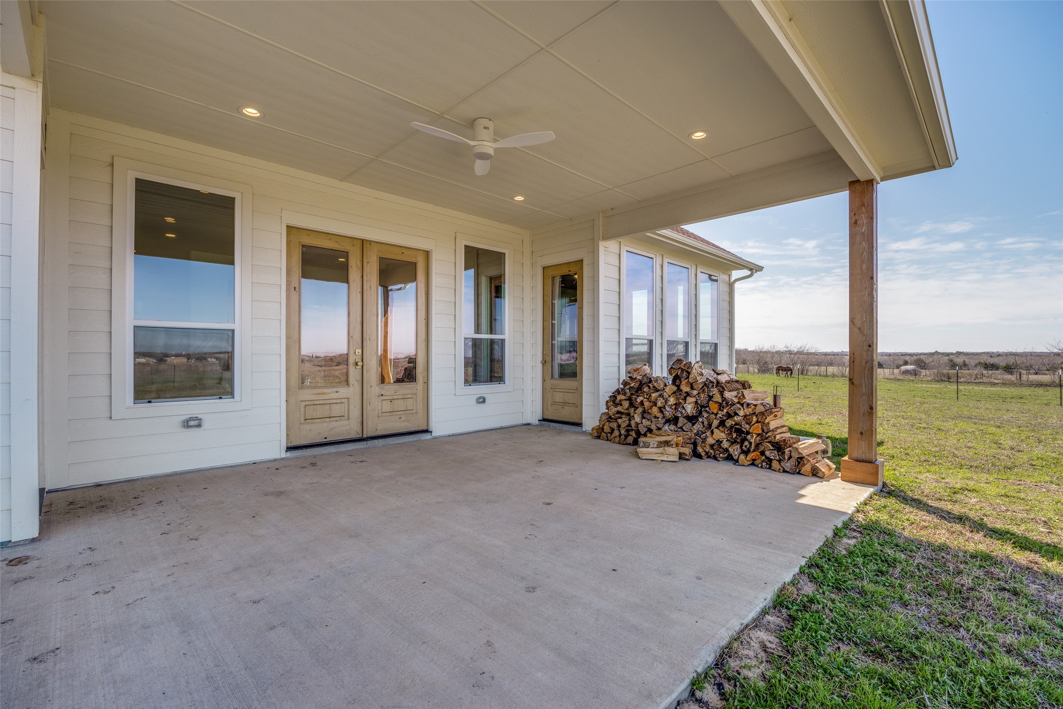 5032 County Road 1094 Celeste TX 75423