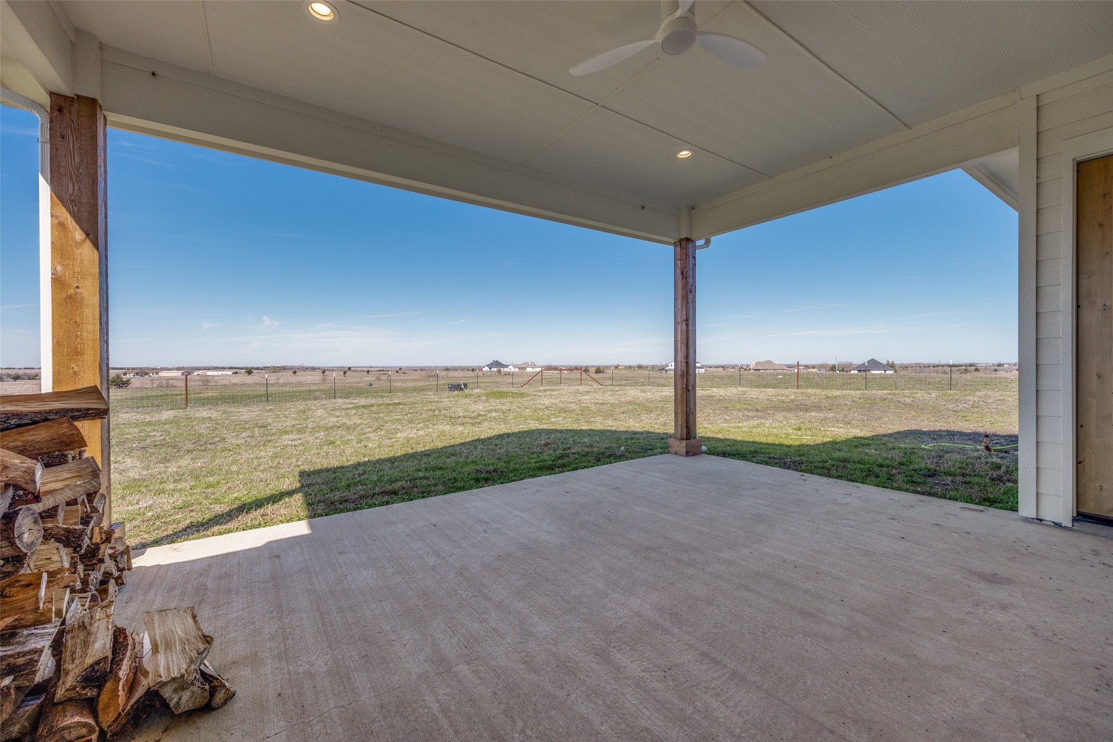 5032 County Road 1094 Celeste TX 75423