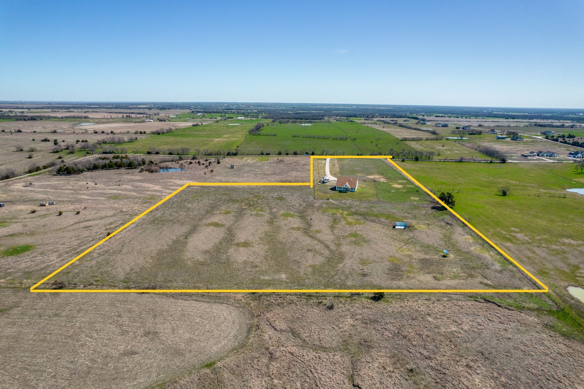 5032 County Road 1094 Celeste TX 75423