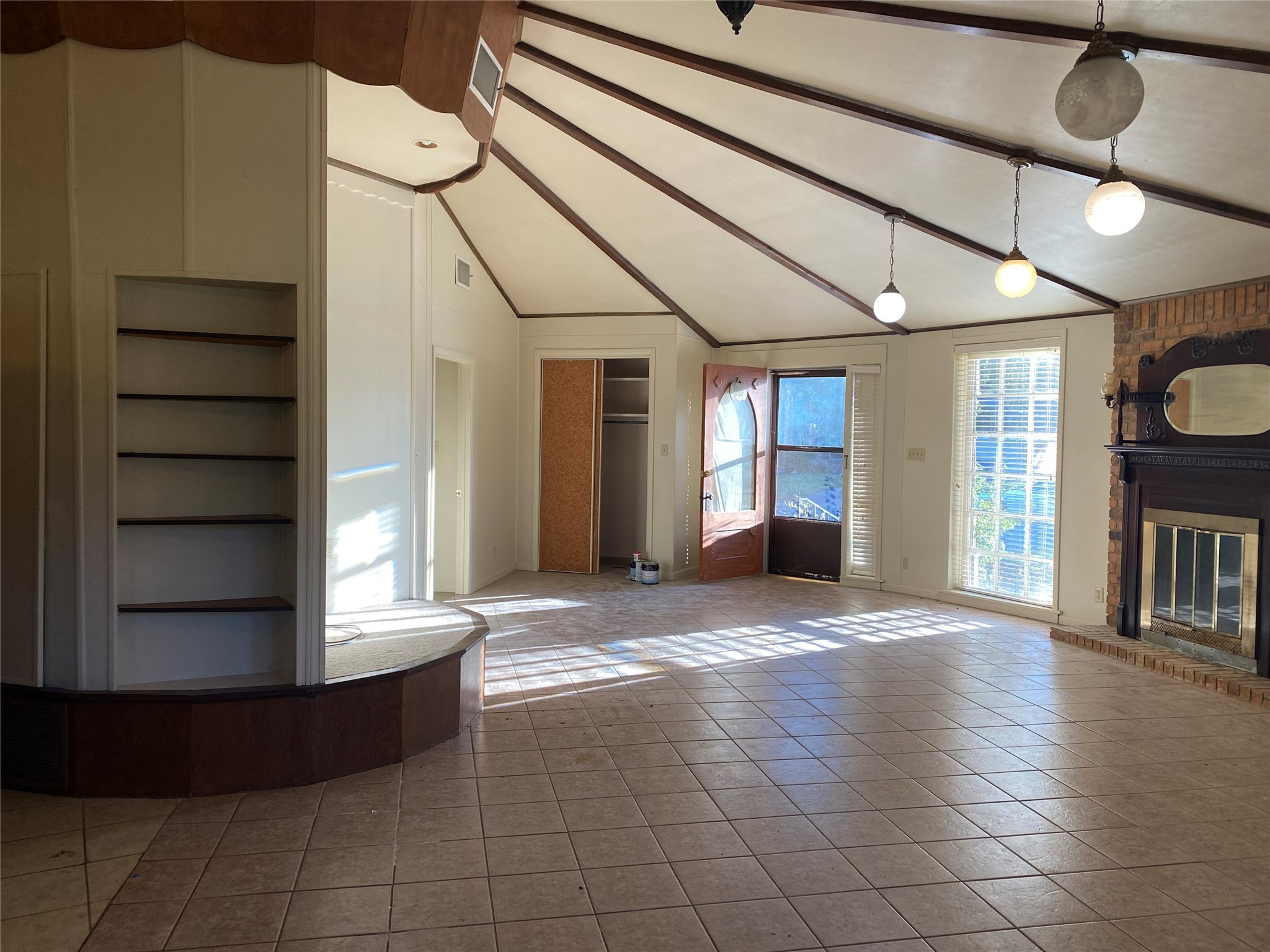 1805 E Beverly Drive Corsicana TX 75110
