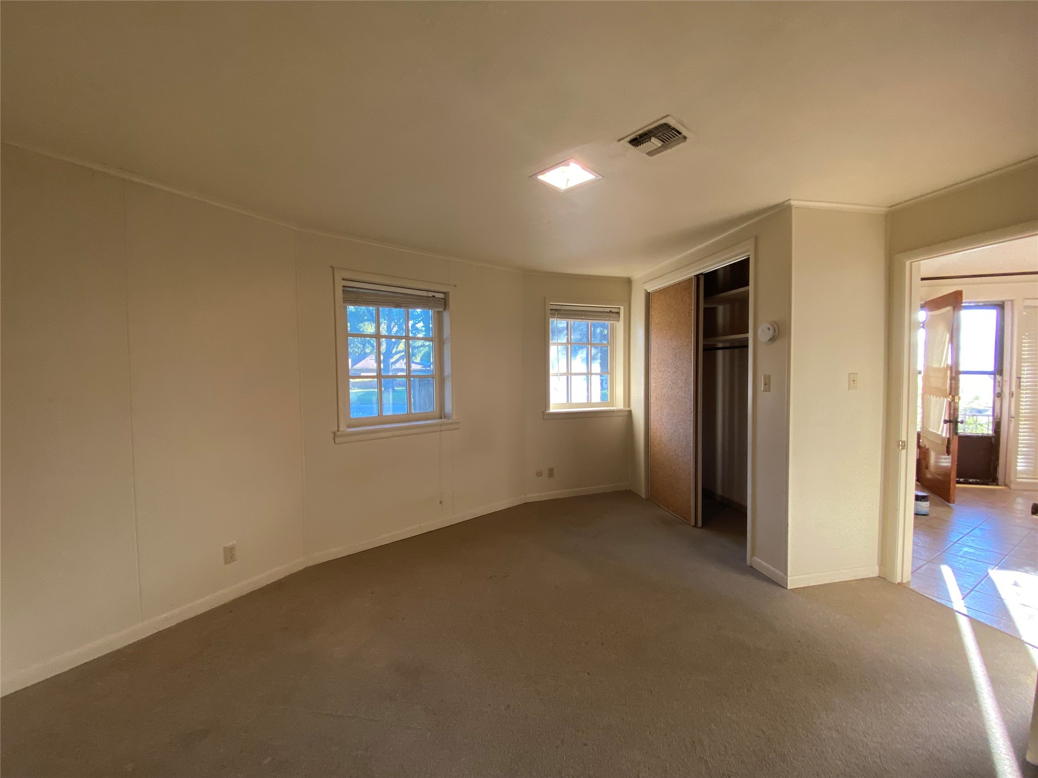 1805 E Beverly Drive Corsicana TX 75110