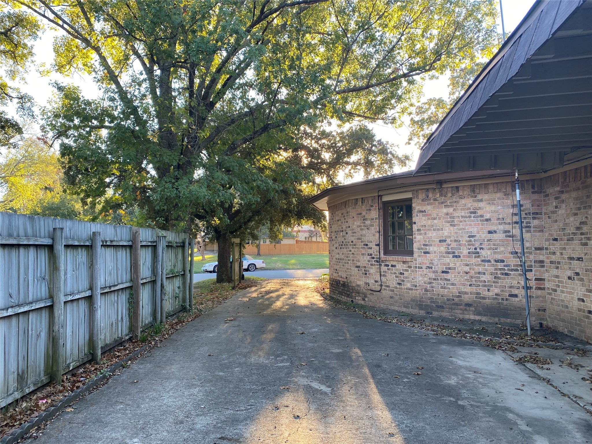 1805 E Beverly Drive Corsicana TX 75110