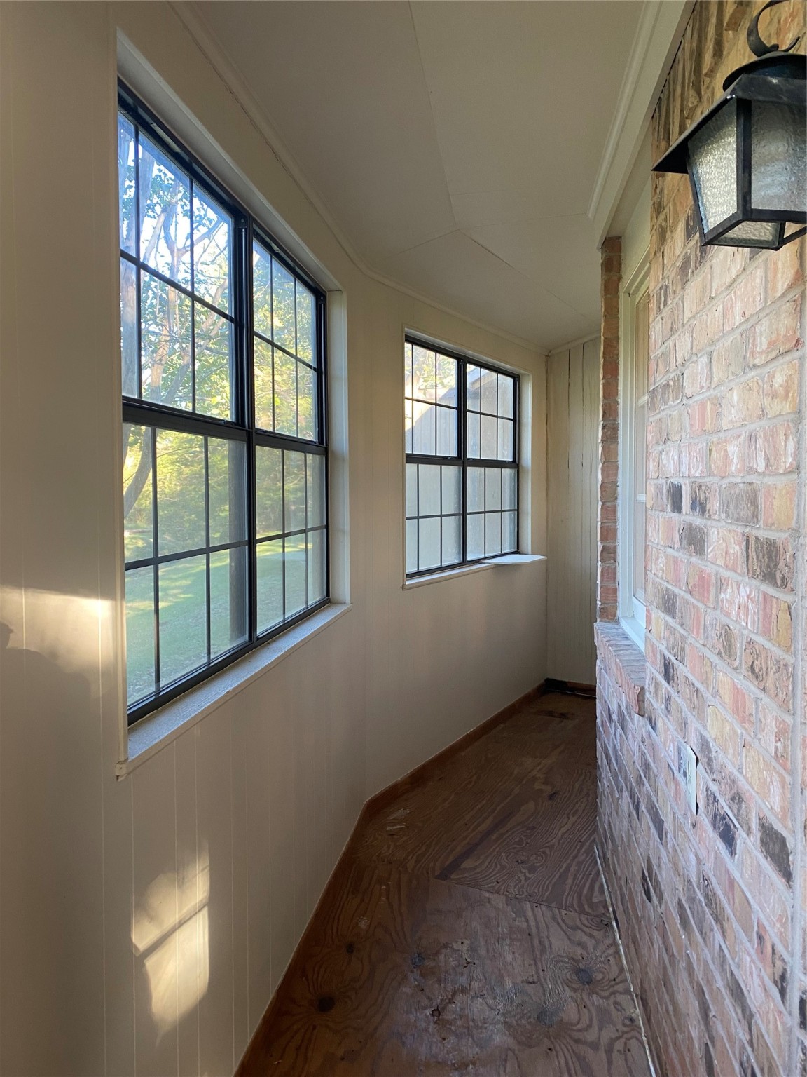 1805 E Beverly Drive Corsicana TX 75110