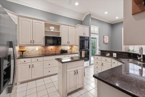 5923 La Cumbre Drive Mckinney TX 75072