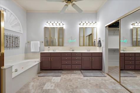 5923 La Cumbre Drive Mckinney TX 75072