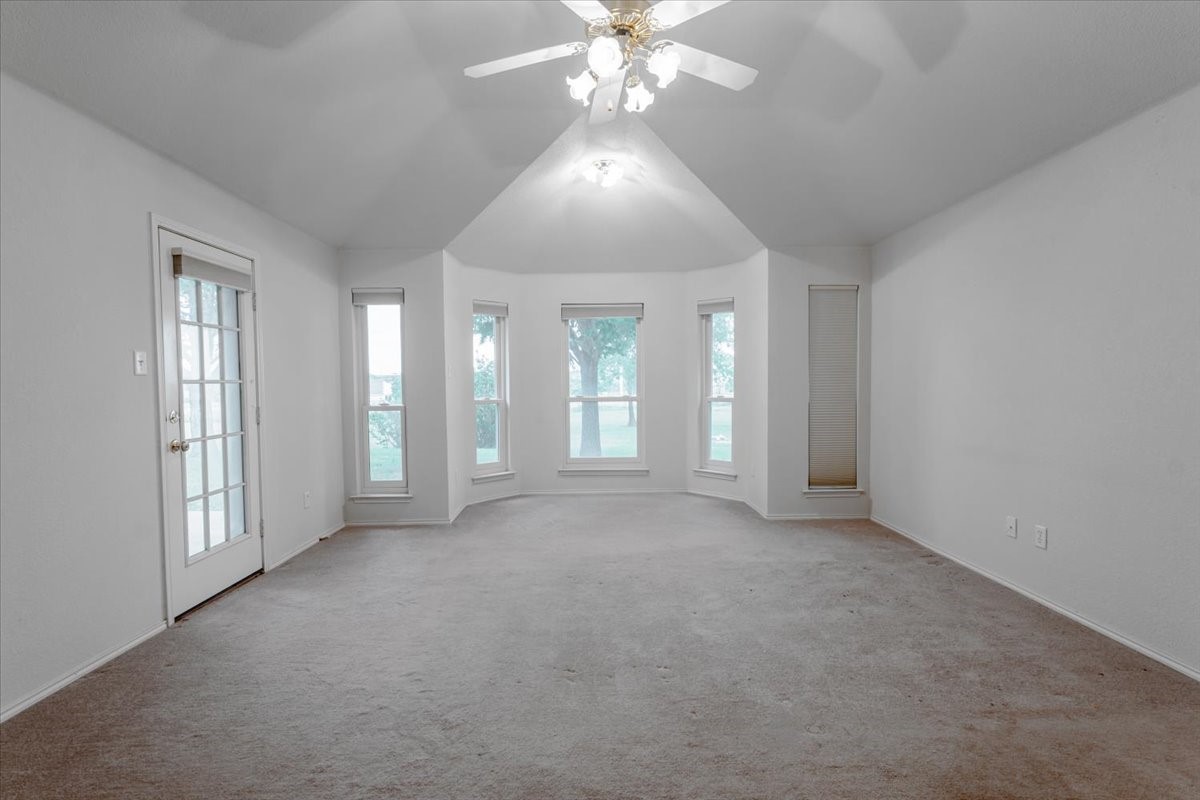 306 N Rolling Plains Drive Rhome TX 76078