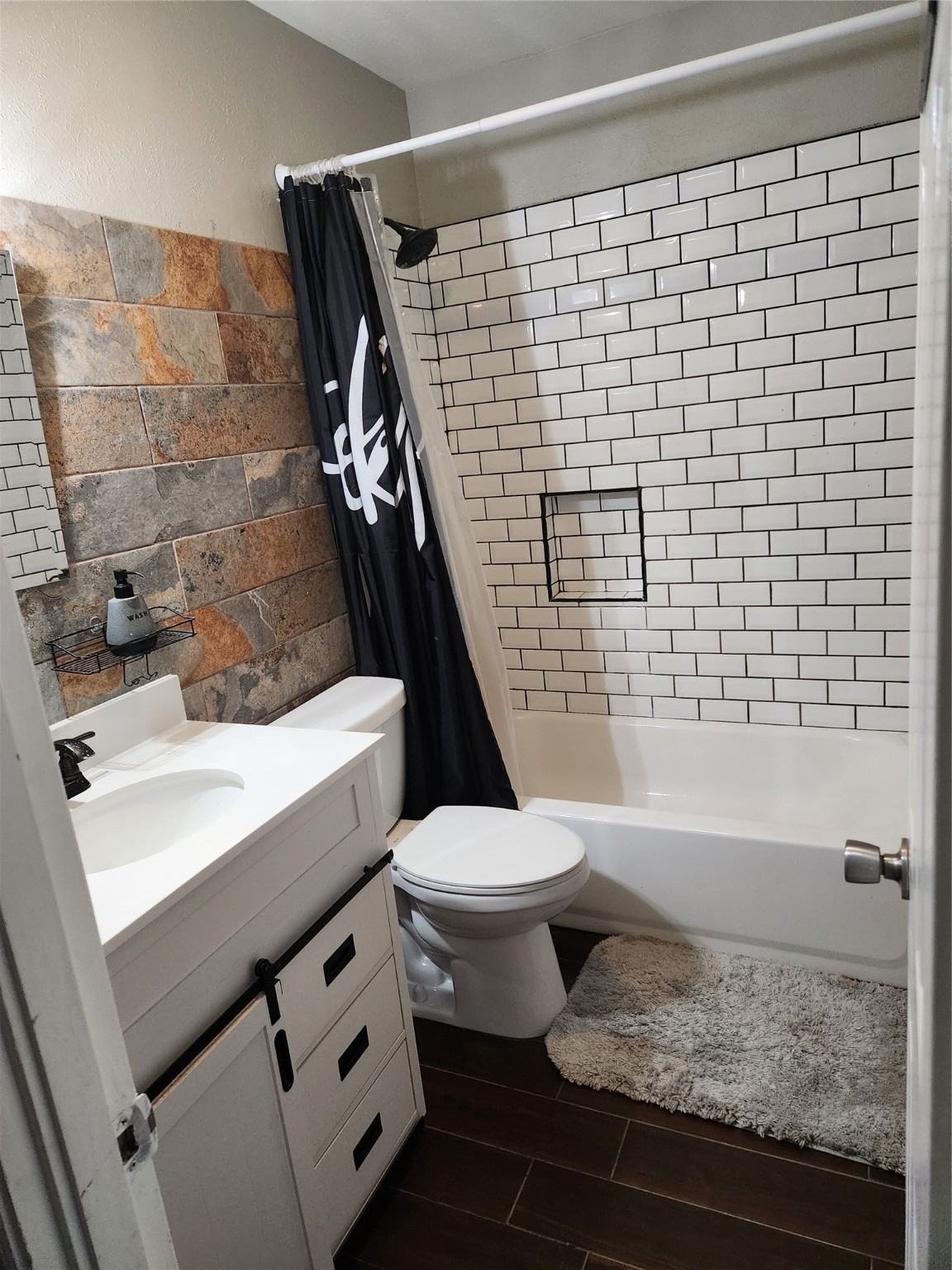 271 Lakewood Lane Pottsboro TX 75076