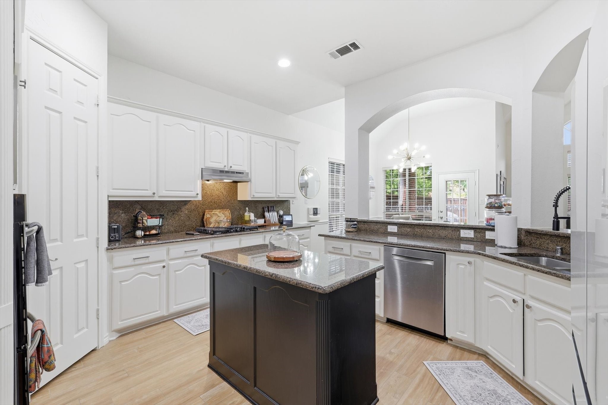 3306 Castlewood Boulevard Highland Village TX 75077