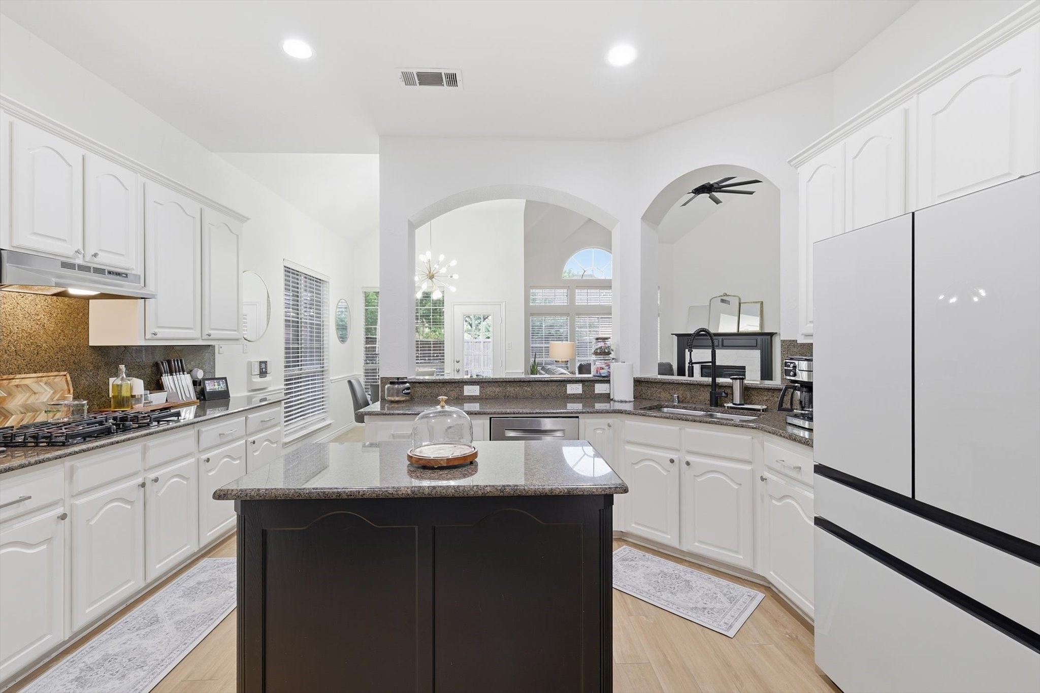 3306 Castlewood Boulevard Highland Village TX 75077