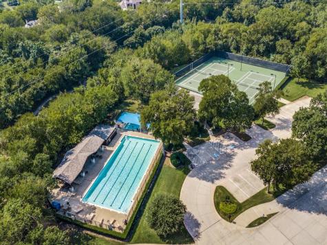 3306 Castlewood Boulevard Highland Village TX 75077