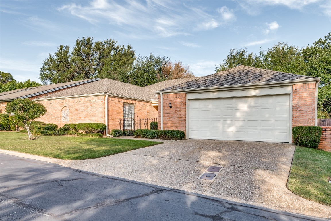3816 Brookhaven Circle Fort Worth TX 76109