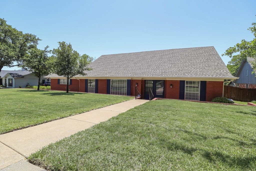 3502 Country Club Road Pantego TX 76013