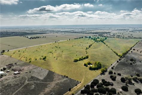 4383 Fm 56 Clifton TX 76634