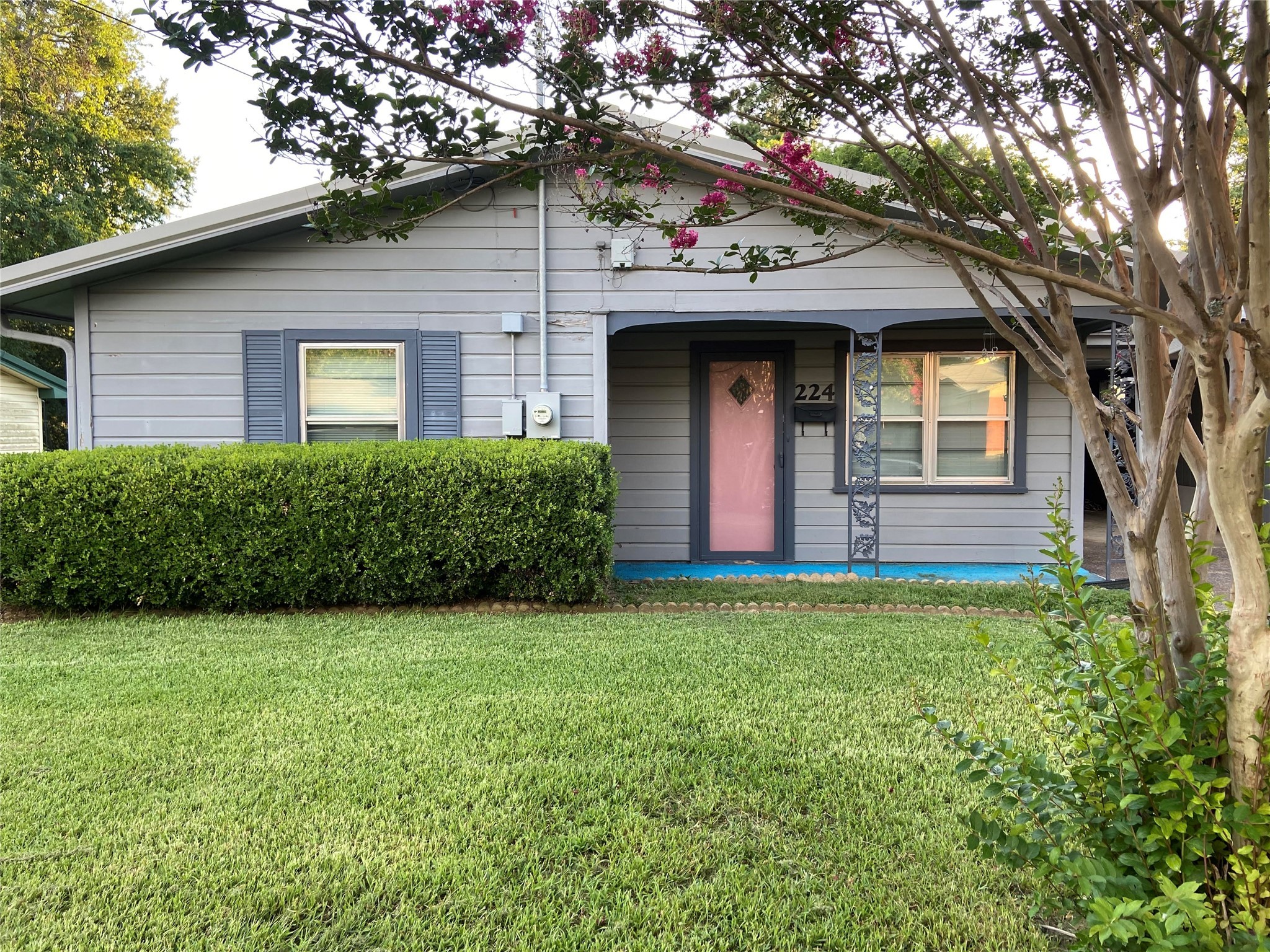 224 28th Street SW Paris TX 75460