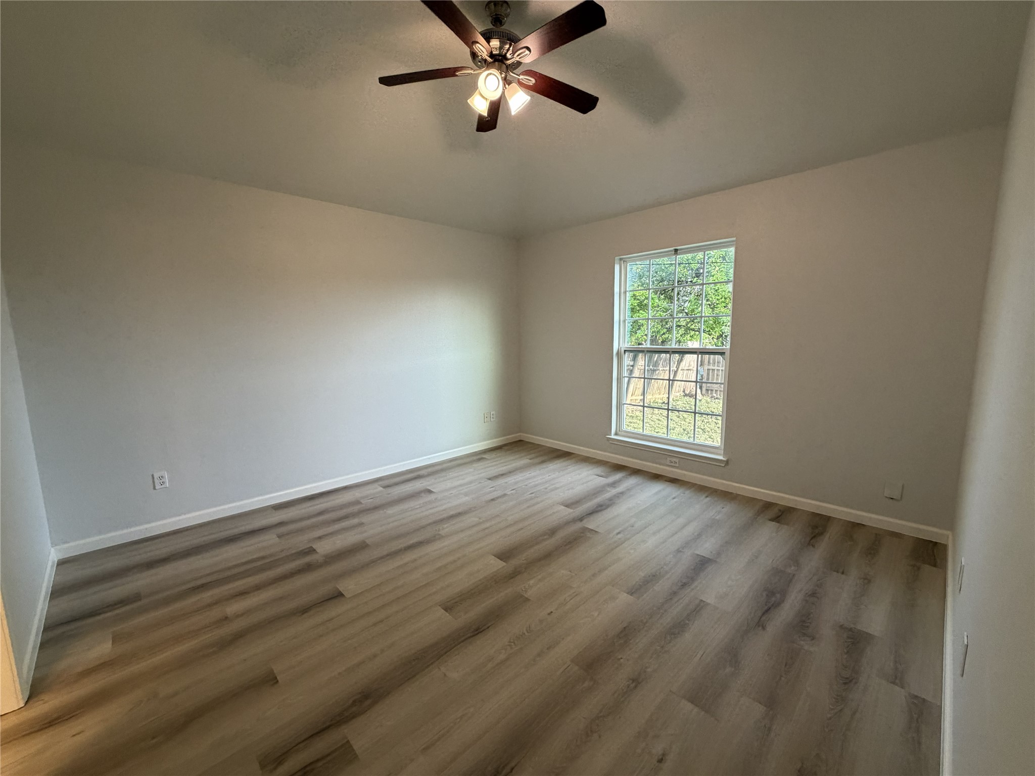 900 Cornfield Drive Arlington TX 76017