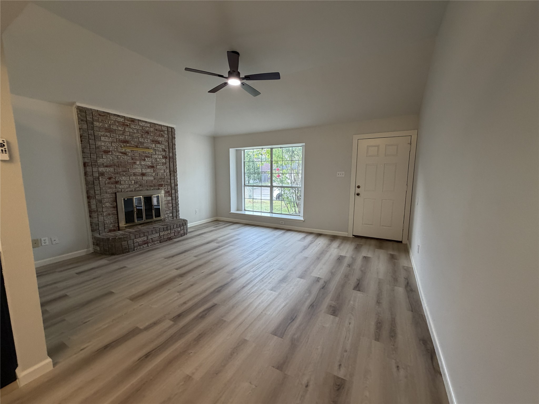 900 Cornfield Drive Arlington TX 76017