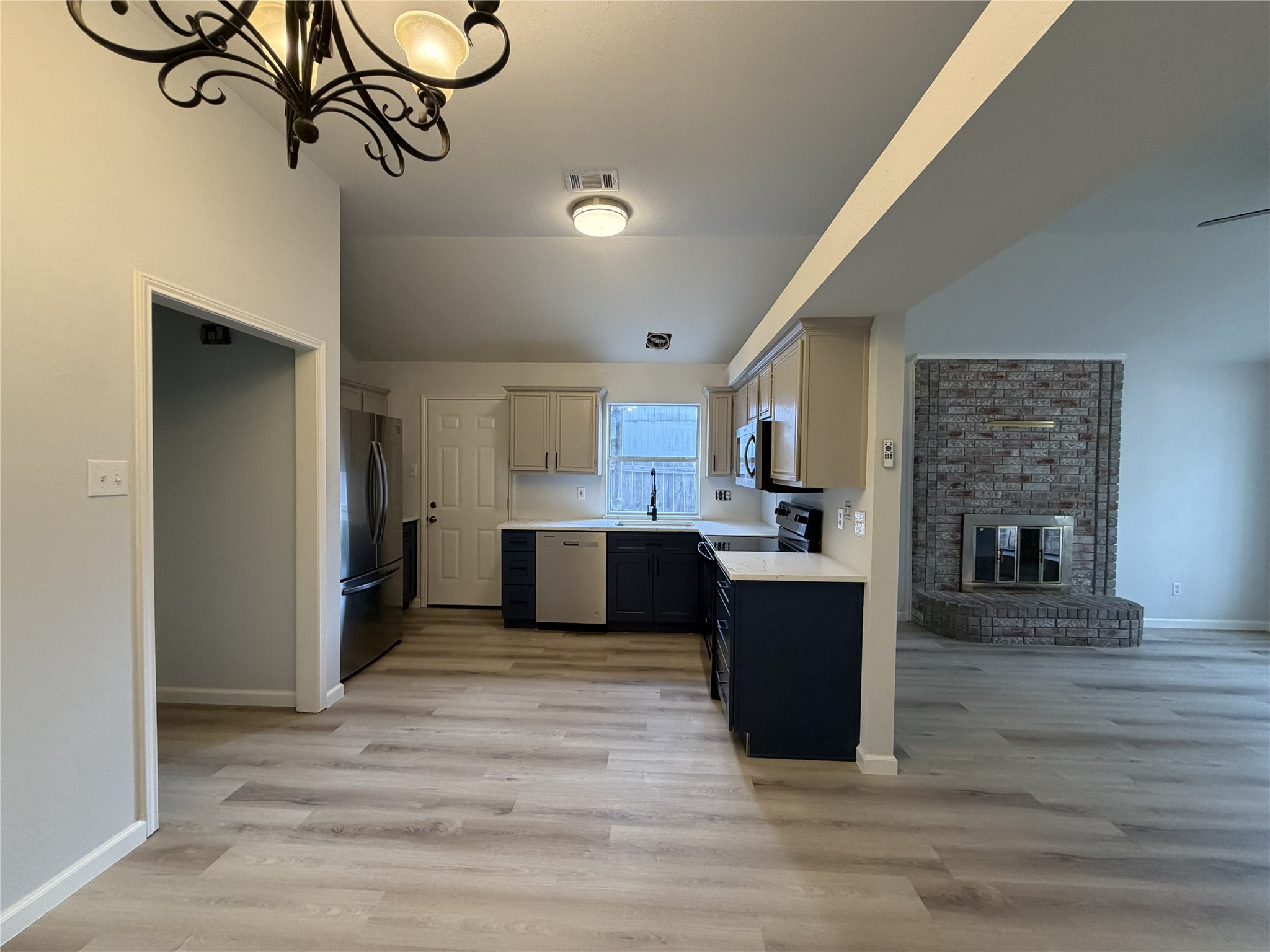 900 Cornfield Drive Arlington TX 76017