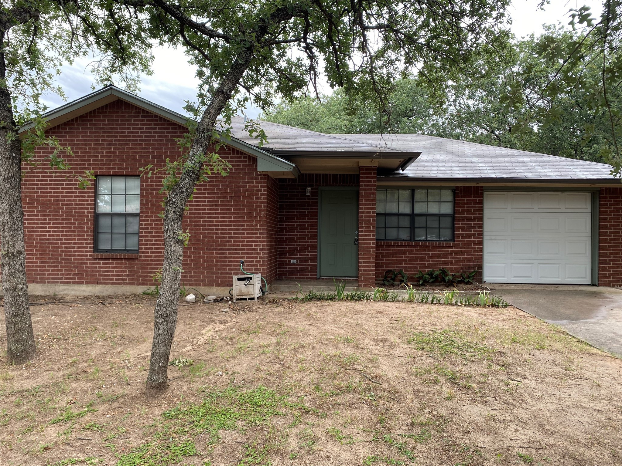 800 Red Oak Court Azle TX 76020