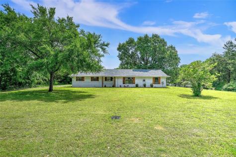 5144 S Fannin Avenue Denison TX 75021