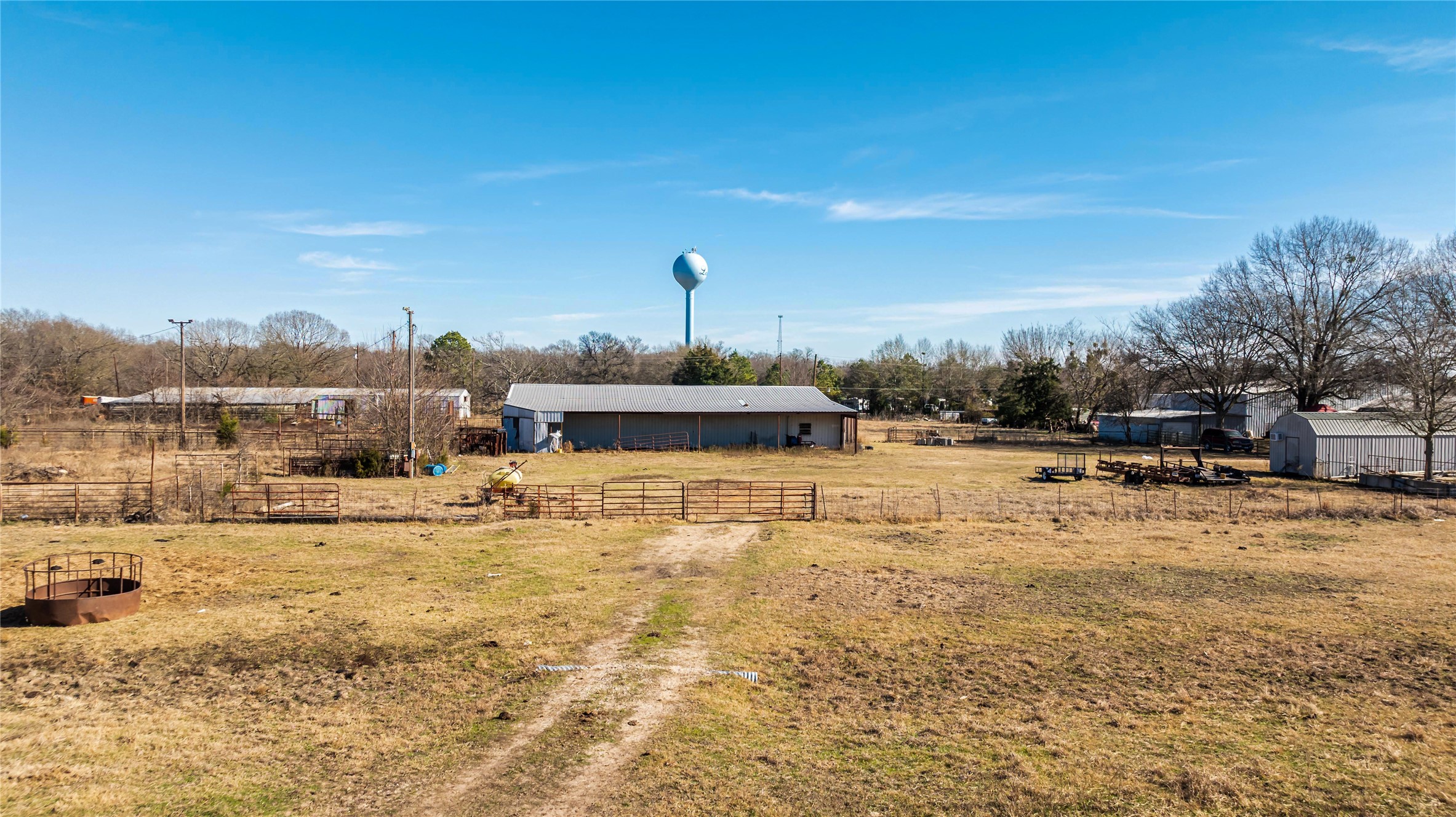 4685 Highway 82 E Paris TX 75462