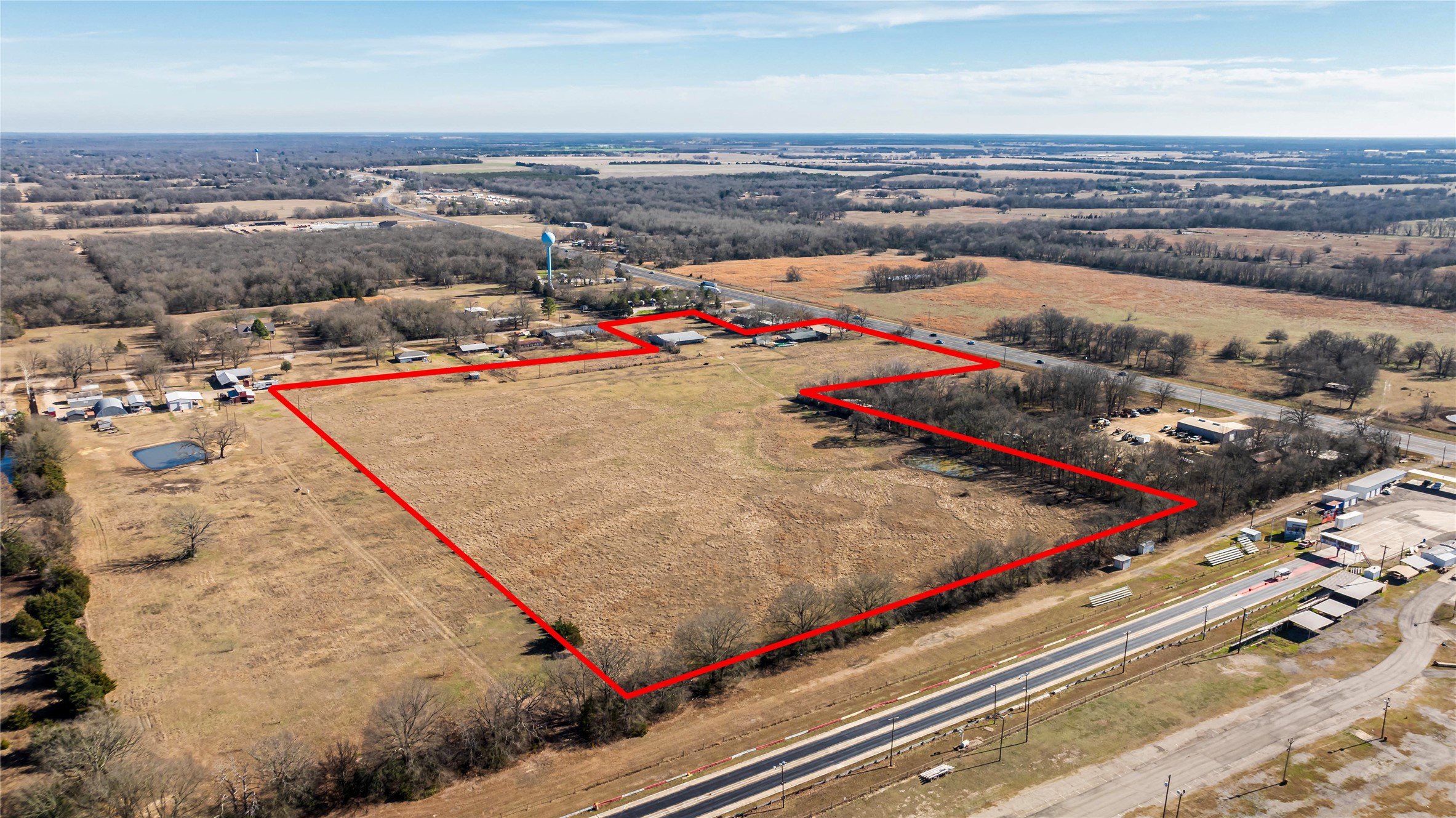 4685 Highway 82 E Paris TX 75462