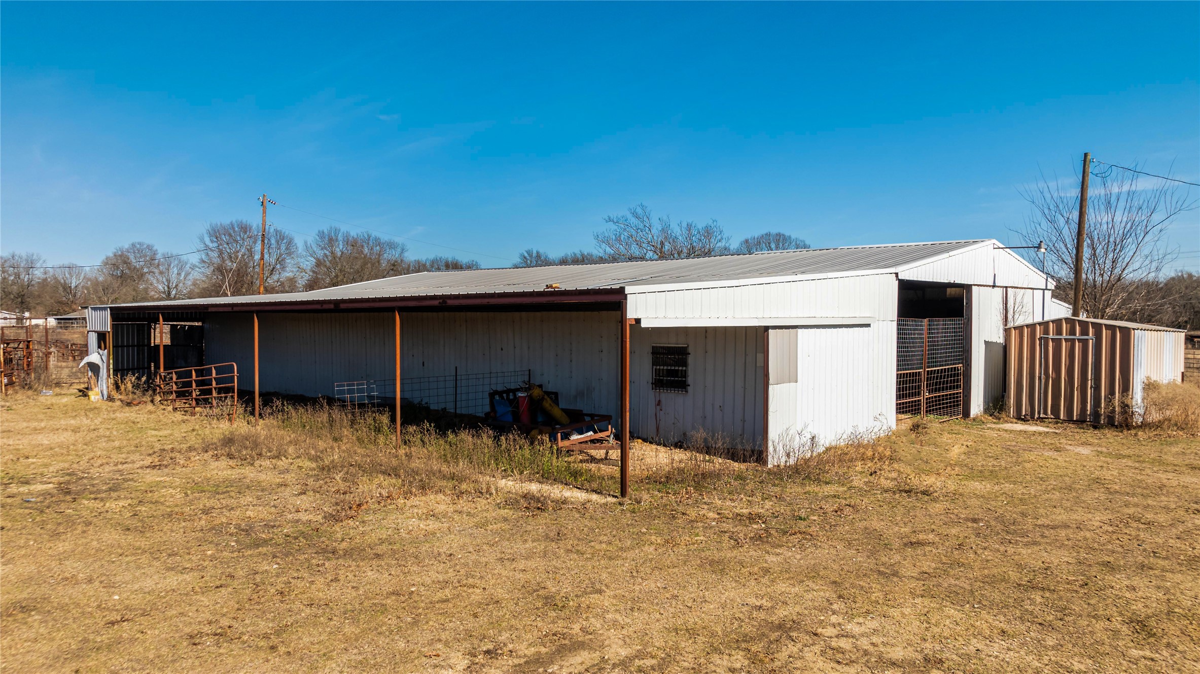4685 Highway 82 E Paris TX 75462