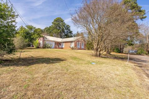 304 Hillcrest Boulevard Daingerfield TX 75638