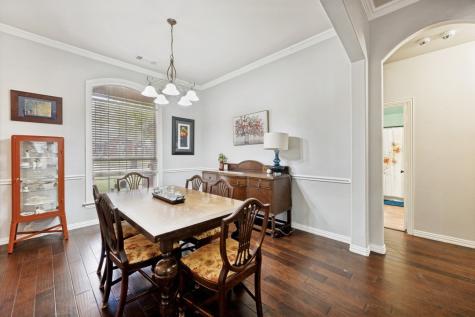 5009 Pointclear Court Arlington TX 76017