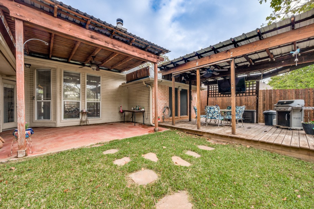 5009 Pointclear Court Arlington TX 76017