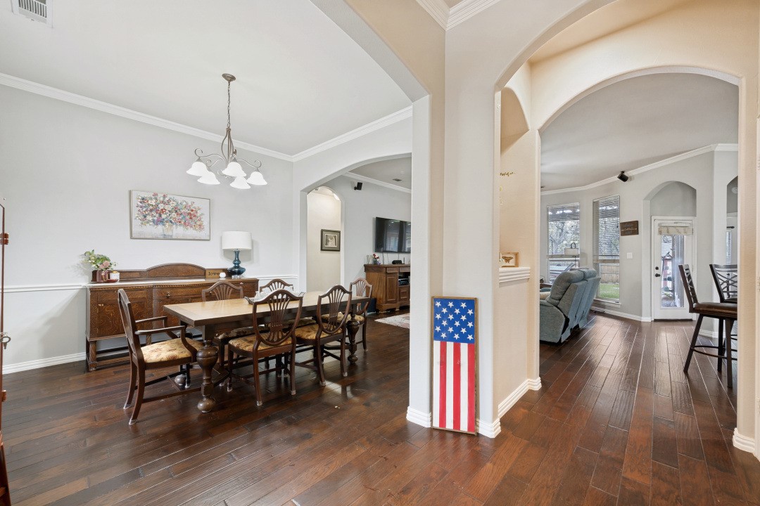 5009 Pointclear Court Arlington TX 76017