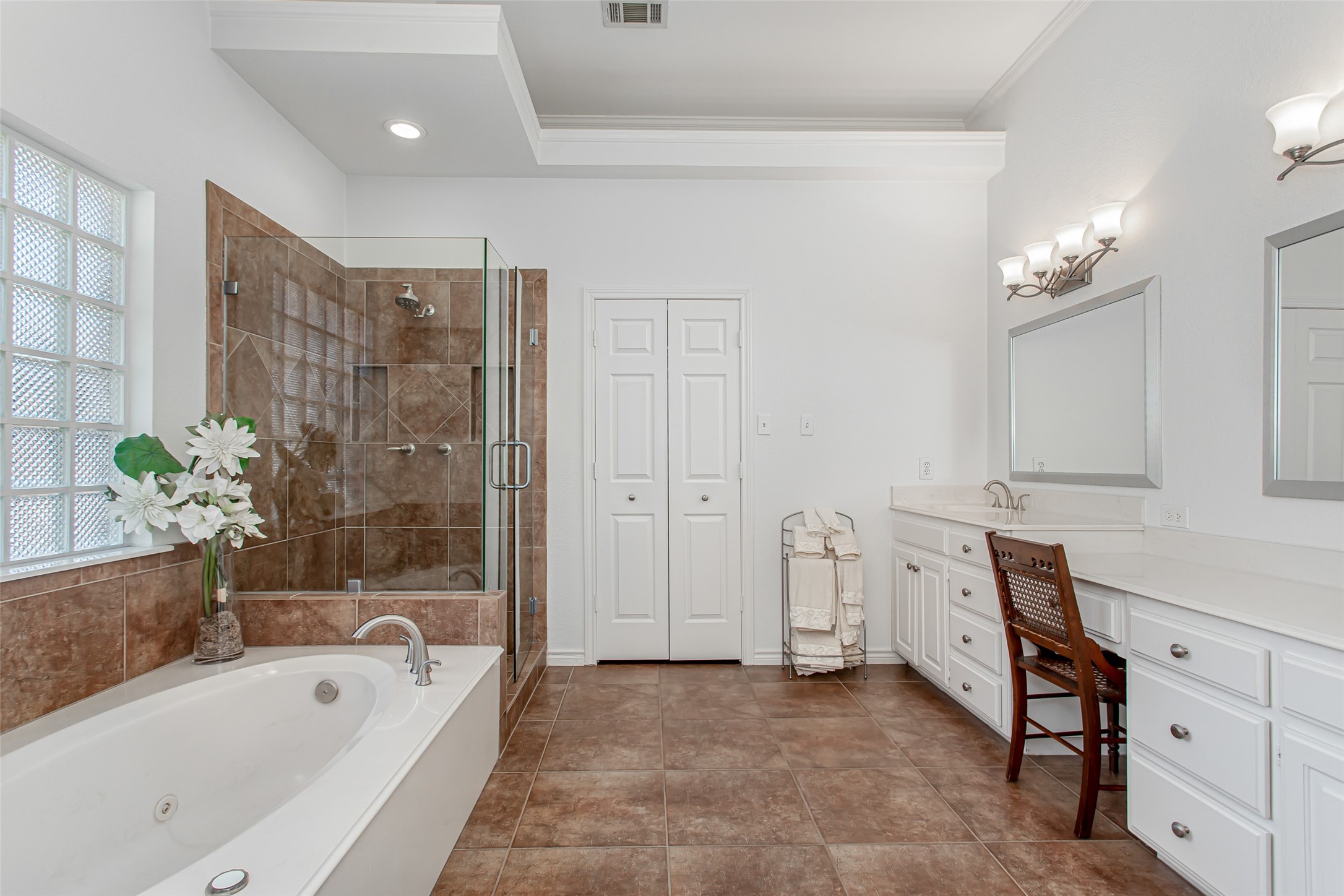 6622 Barclay Lane Garland TX 75044