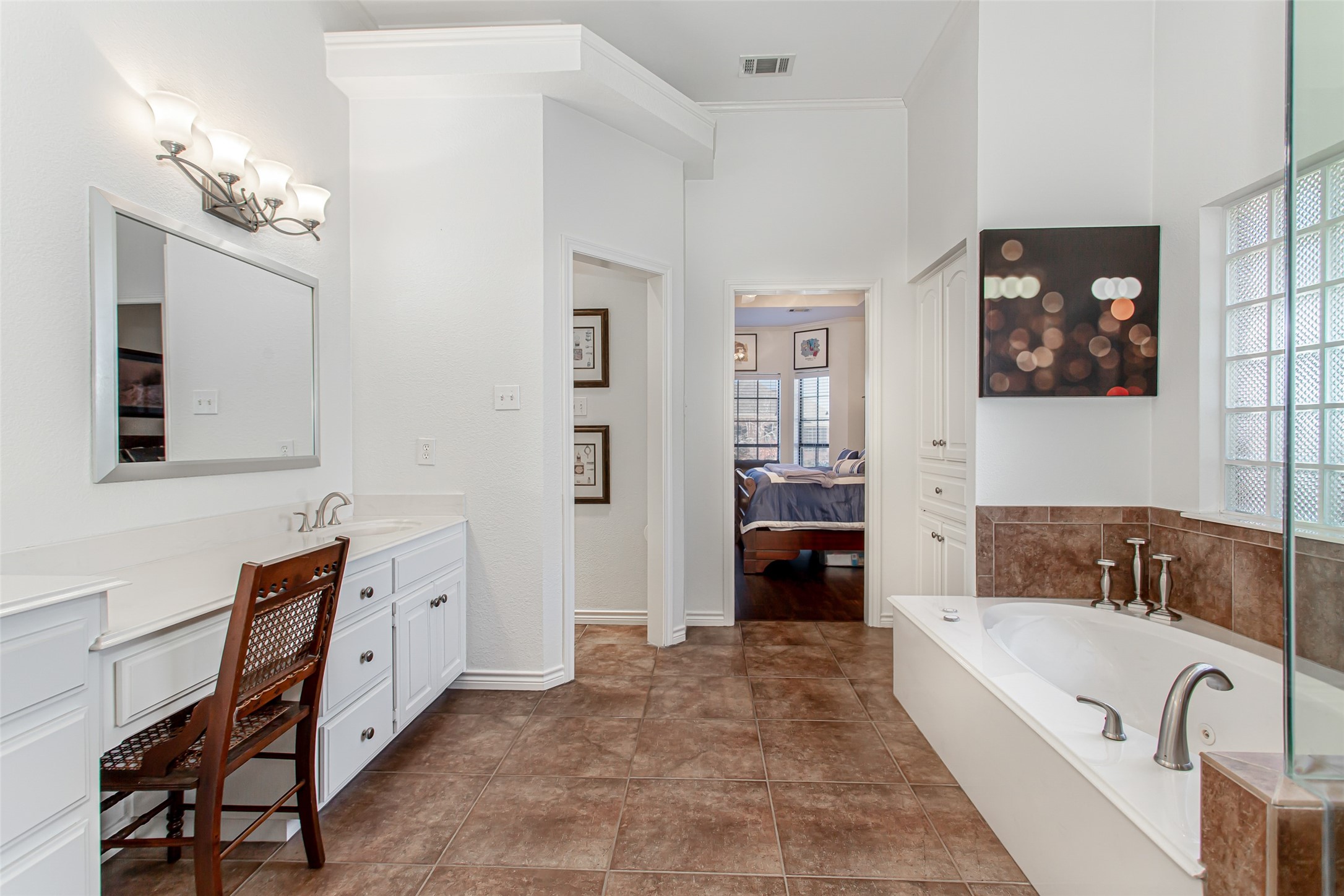 6622 Barclay Lane Garland TX 75044