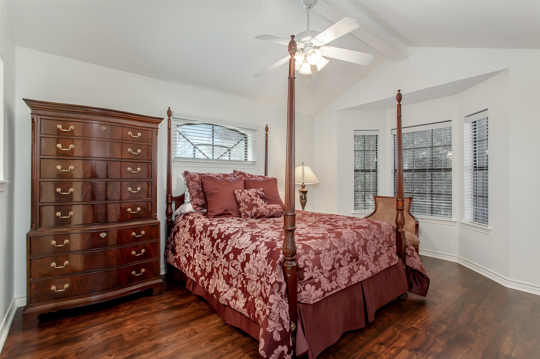 6622 Barclay Lane Garland TX 75044