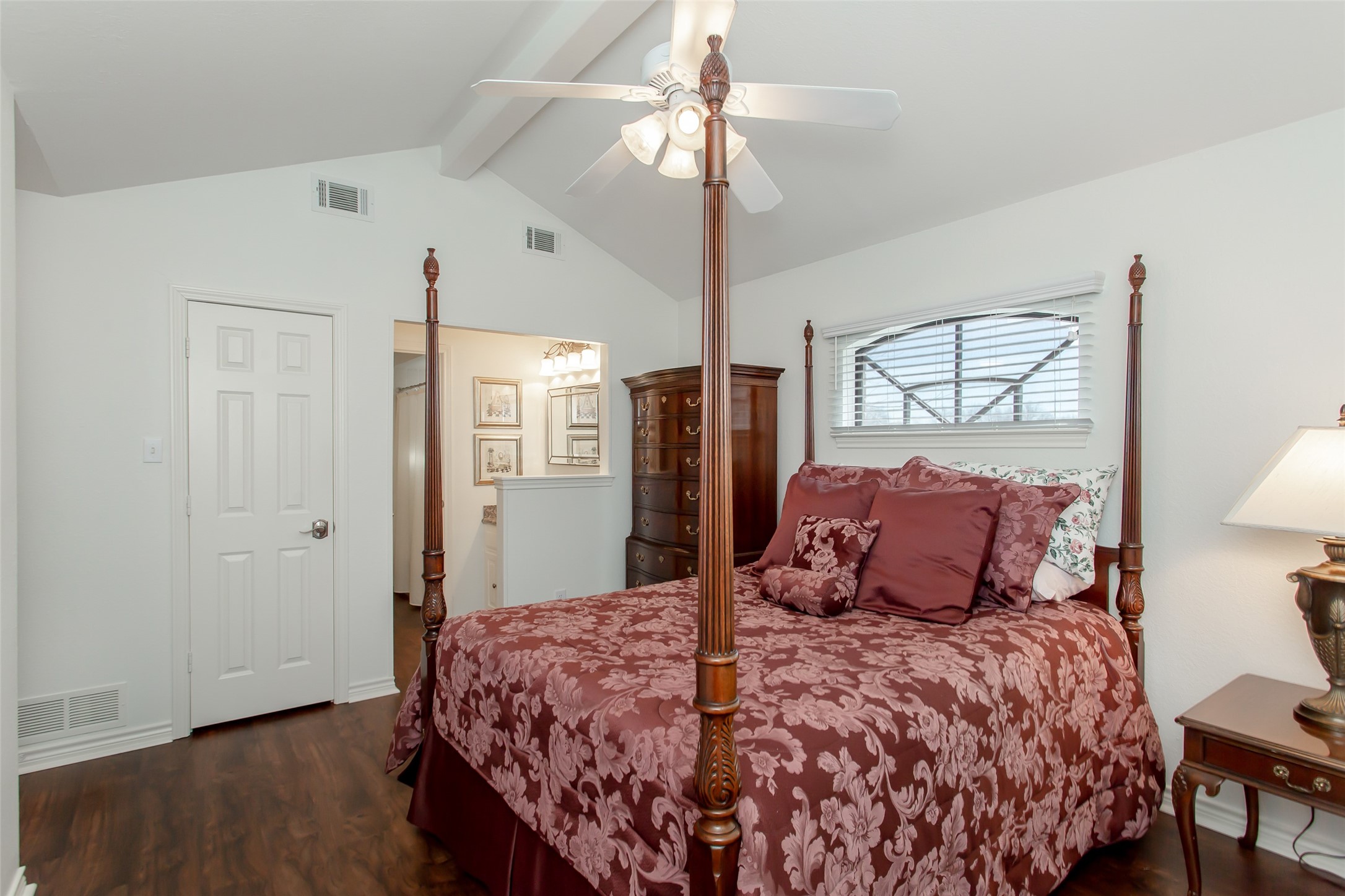 6622 Barclay Lane Garland TX 75044