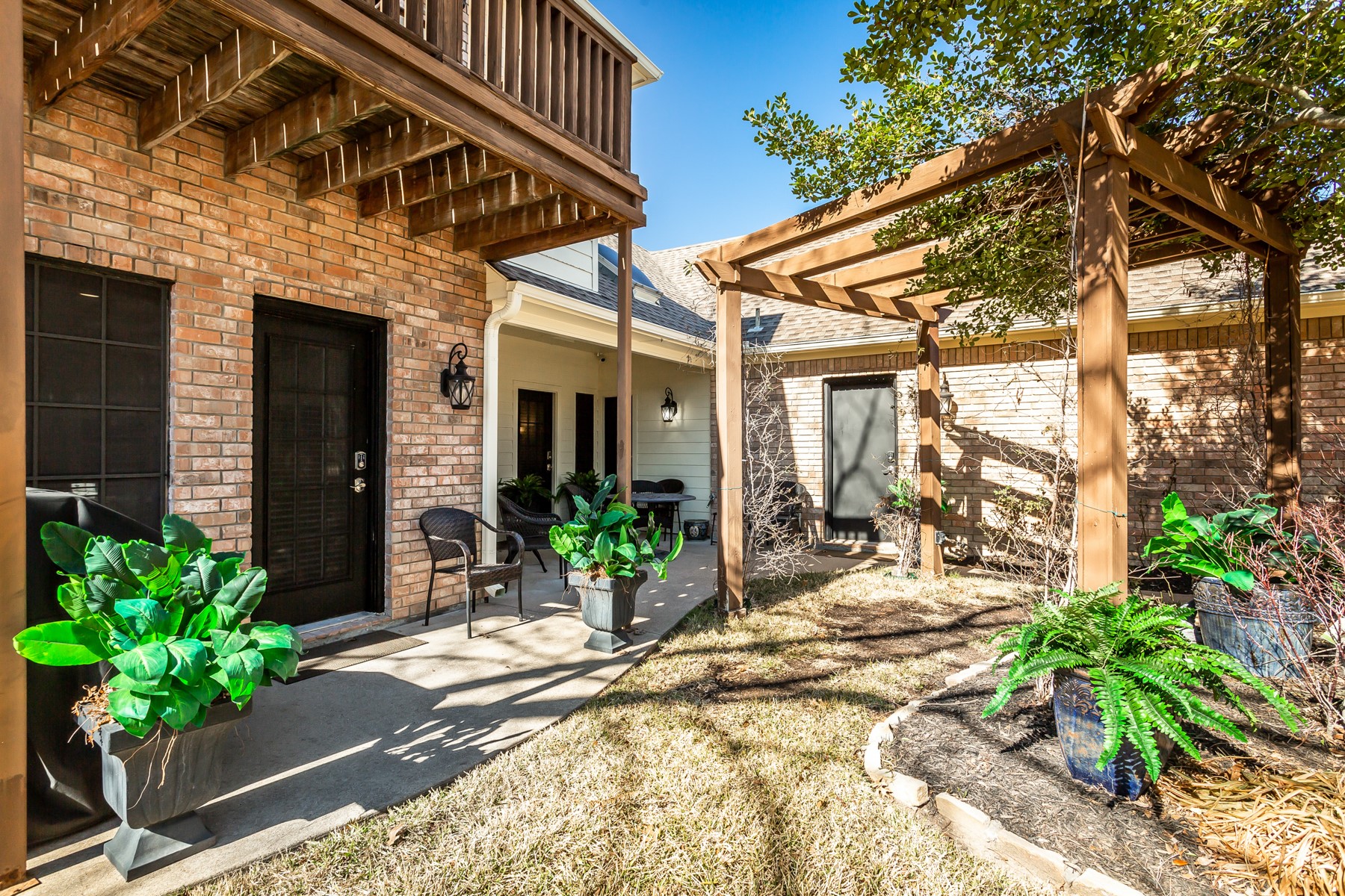 6622 Barclay Lane Garland TX 75044