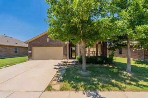 429 Peach Lane Burleson TX 76028