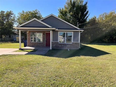 4104 Clark Street Greenville TX 75401