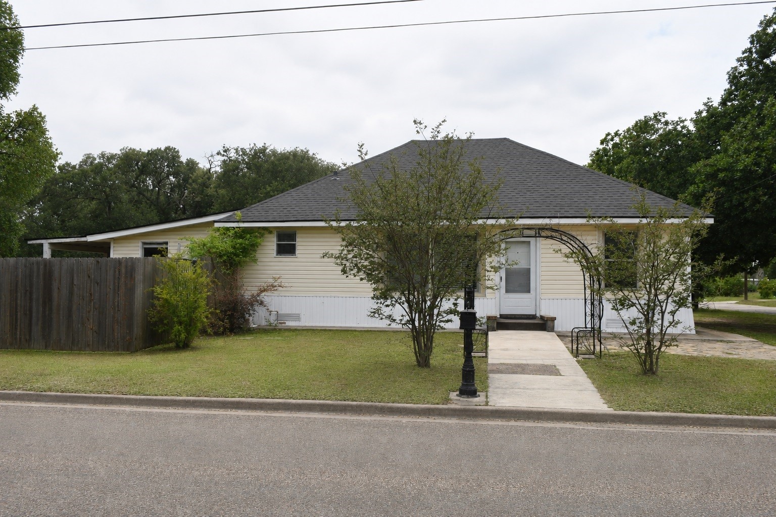 401 Powers Street Lacy Lakeview TX 76705