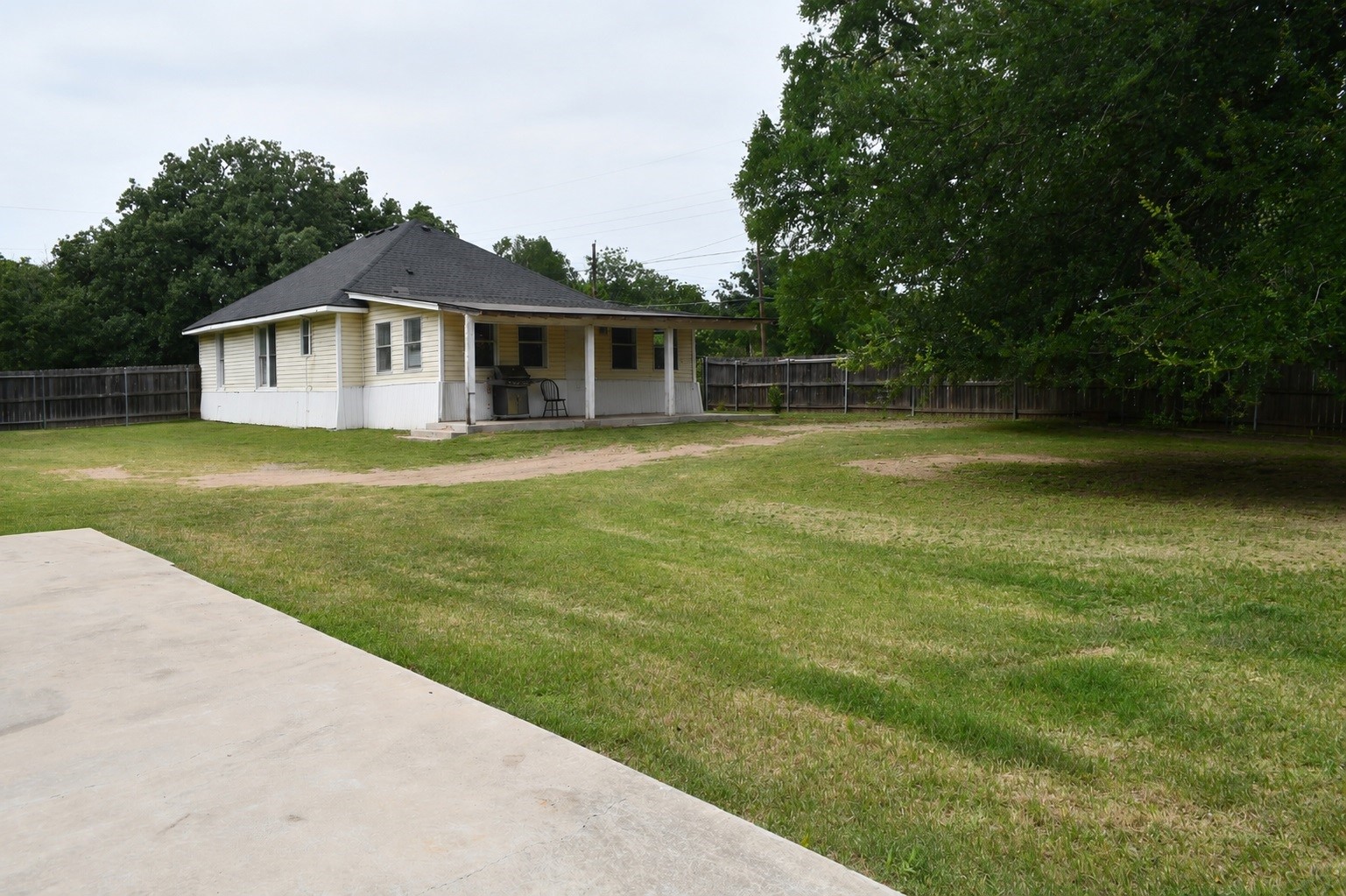 401 Powers Street Lacy Lakeview TX 76705