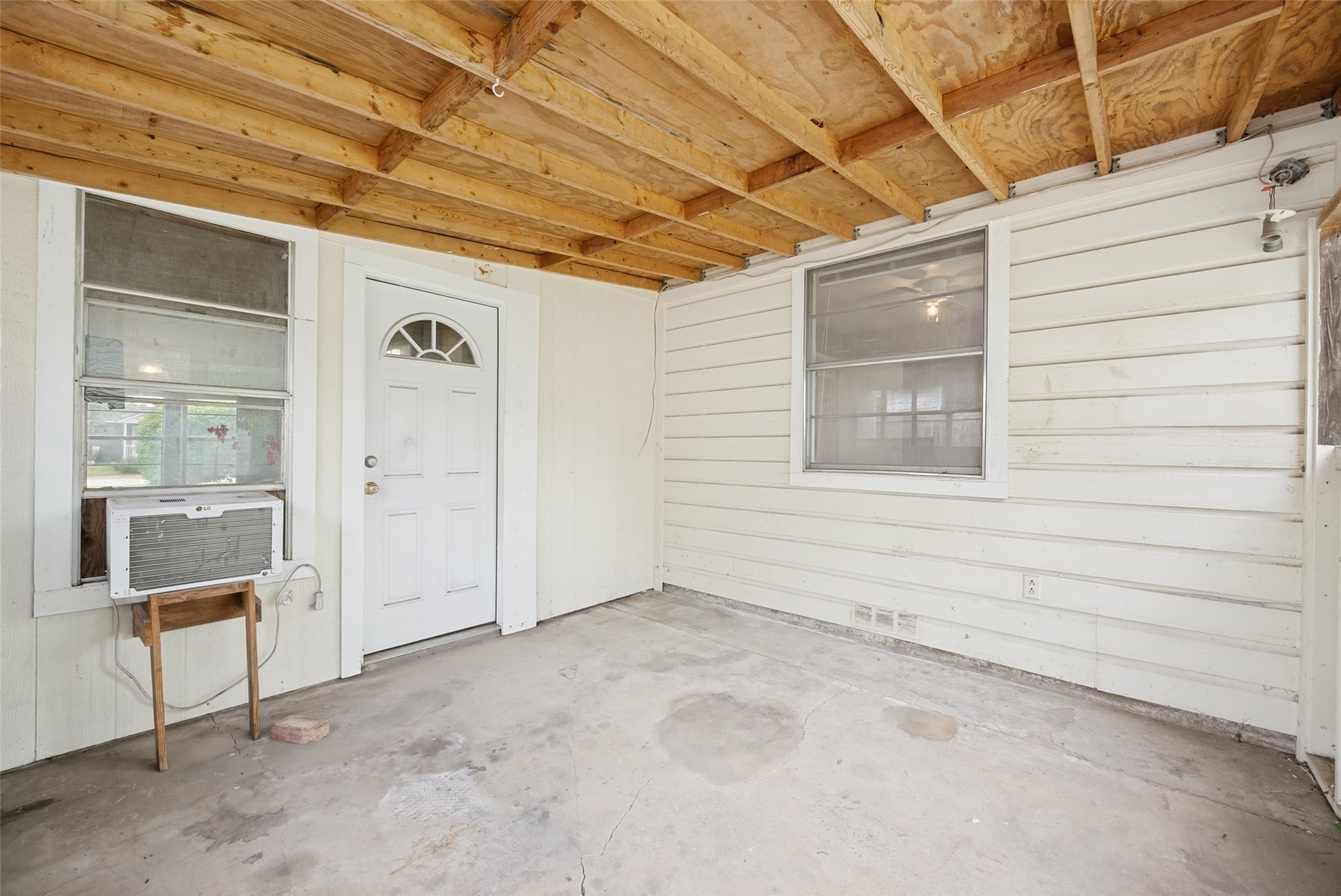 2600 W Johnson Street Denison TX 75020