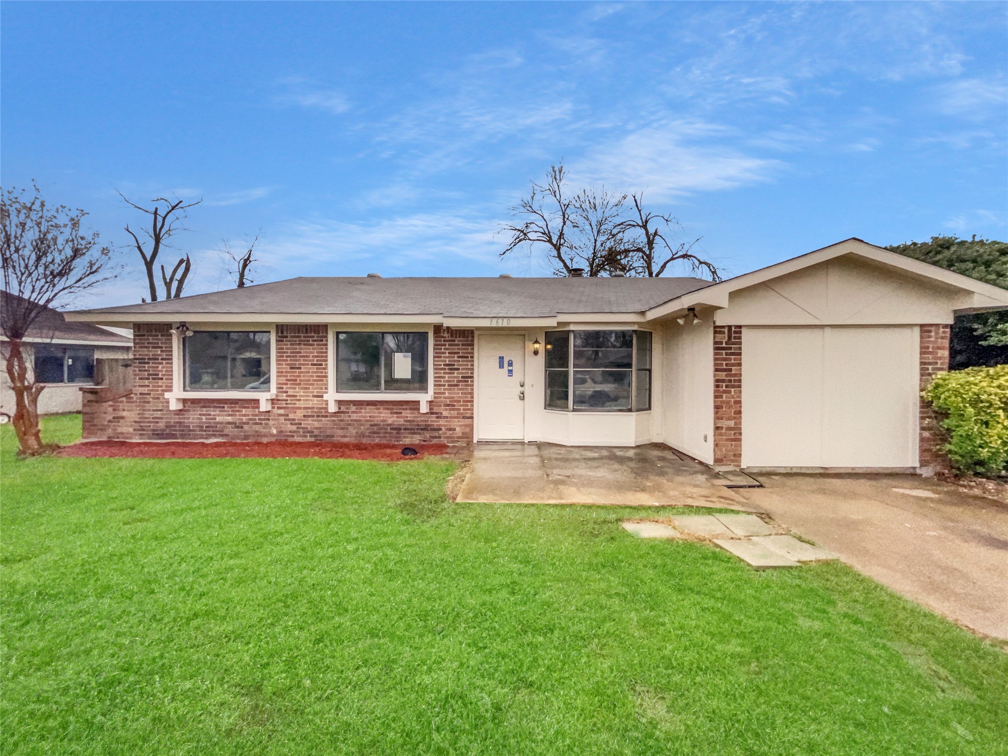 1610 Whiteoak Drive Garland TX 75040