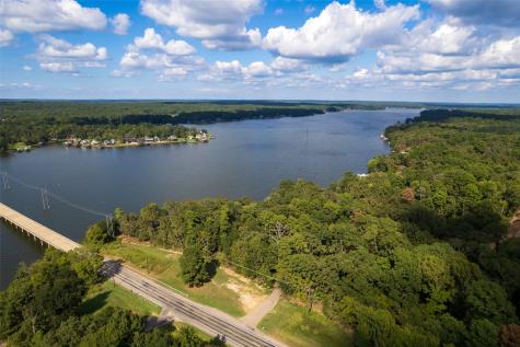 104 E Barker Creek Drive Scroggins TX 75480