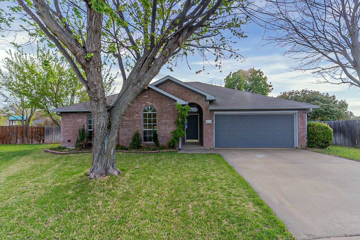 274 Vaden Avenue Burleson TX 76028