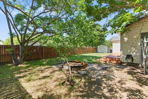 900 W Reeves Decatur TX 76234