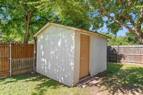 900 W Reeves Decatur TX 76234