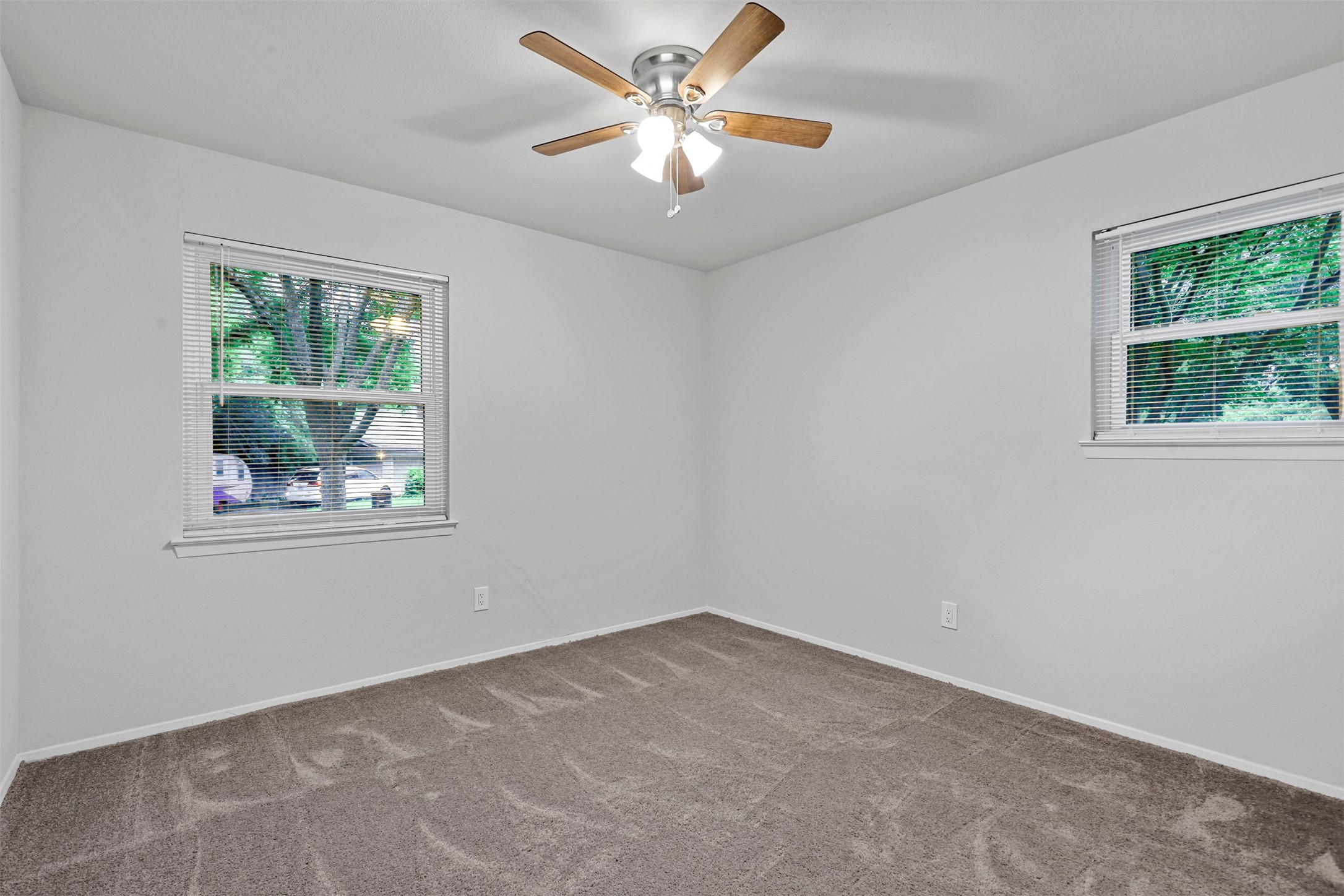 6037 Wormar Avenue Fort Worth TX 76133