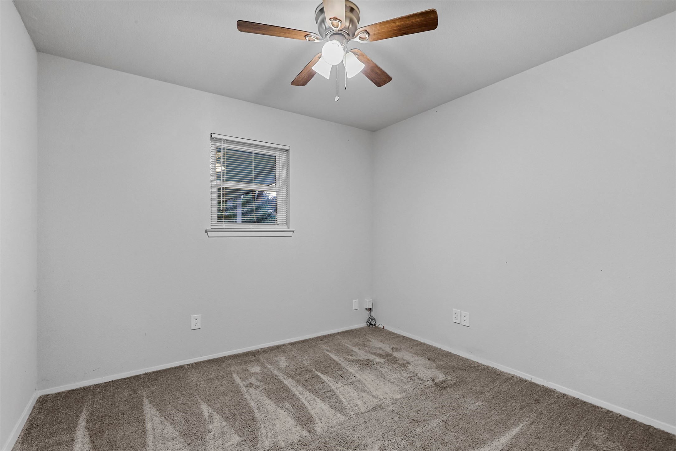 6037 Wormar Avenue Fort Worth TX 76133