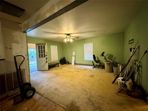 1055 Vz County Road 2106 Canton TX 75103