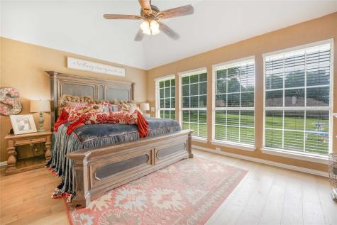 523 W 1st Street Justin TX 76247