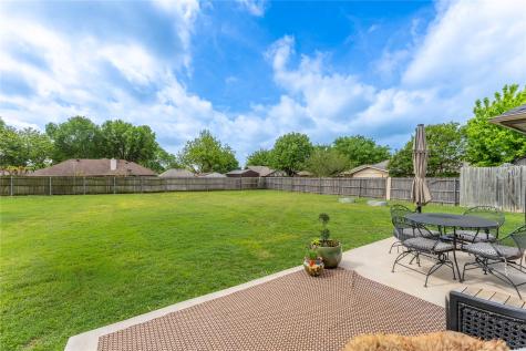 523 W 1st Street Justin TX 76247